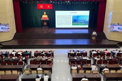 Thành ủy Thành phố Hồ Chí Minh triển khai Nghị quyết số 09 của Bộ Chính trị