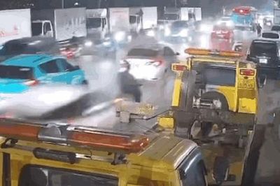 Khởi tố vụ ô tô lao như tên bắn gây tai nạn liên hoàn làm 1 phụ nữ tử vong