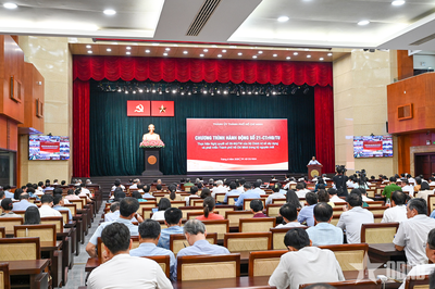 TP Hồ Chí Minh quán triệt và triển khai thực hiện Nghị quyết số 09-NQ/TW của Bộ Chính trị