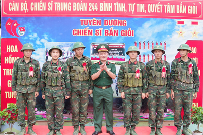 'Ba tiếng nổ' một bước trưởng thành