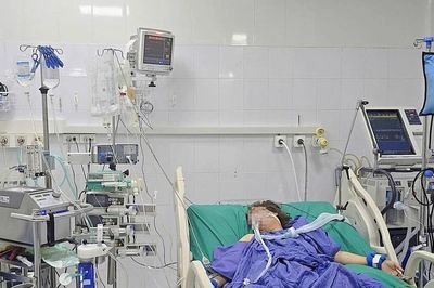 Cứu sống người phụ nữ suy đa tạng nguy kịch vì bệnh Whitmore