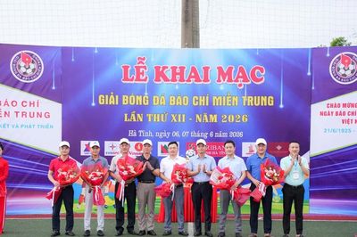 Hơn 100 nhà báo tranh tài tại Giải bóng đá Báo chí miền Trung lần thứ XII