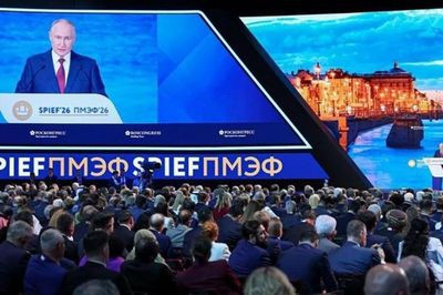 Tổng thống Putin: BRICS đã vượt qua G7... và các trung tâm tăng trưởng mới muốn tự quyết định quỹ đạo phát triển