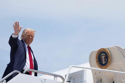 Tổng thống Trump muốn thu hẹp lực lượng tình báo Mỹ