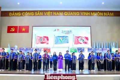 Lâm Đồng 'bắt tay' Đại học Quốc gia TPHCM đưa chuyển đổi số về tận thôn bản