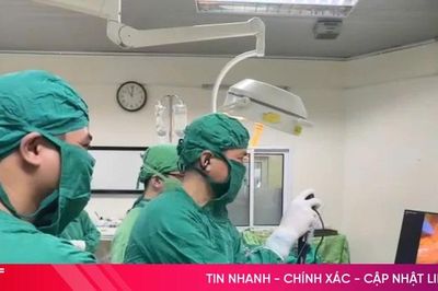 BVĐK tỉnh Hà Tĩnh làm chủ kỹ thuật nội soi tán sỏi mật bằng laser