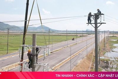 Tăng tốc đầu tư công trình chống quá tải lưới điện
