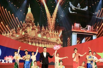 Quan hệ hữu nghị vĩ đại Việt Nam-Lào ngày càng gắn kết chiến lược