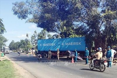 Lâm Đồng: Hỗ trợ gia đình các nạn nhân trong vụ tai nạn giao thông nghiêm trọng
