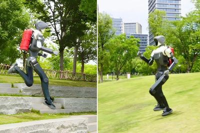 Robot cõng bình chữa cháy, chạy như bay vượt địa mọi hình gây sốt