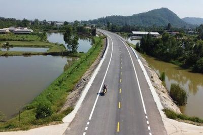 Diện mạo tuyến đường ven biển Thanh Hóa hơn 2.200 tỷ đồng dần thành hình