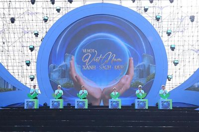 Xây dựng một Việt Nam 'xanh, sạch, đẹp hơn' phải bằng hành động cụ thể và sự đồng lòng