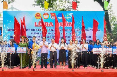 An Giang ra quân hưởng ứng phong trào thi đua 'Toàn dân chung tay bảo vệ môi trường, vì một Việt Nam xanh - sạch - đẹp'