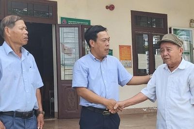 Khi chính quyền gần dân