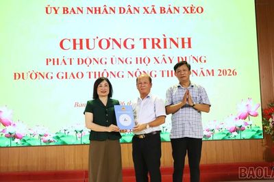 Bản Xèo: Huy động trên 280 triệu đồng ủng hộ xây dựng đường giao thông nông thôn