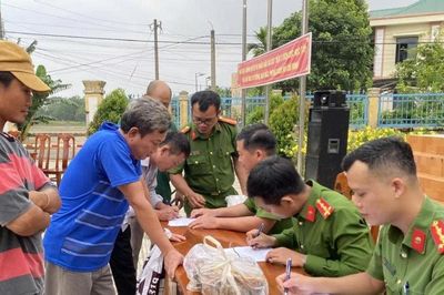 Cát Tiên 3 đẩy mạnh thu hồi vũ khí, vật liệu nổ