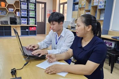 Nghị lực của cậu học trò miền núi