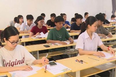 Mở thêm 'cánh cửa' vào đại học