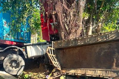 Diễn biến mới vụ tai nạn trên đường Hồ Chí Minh: Tài xế xe đầu kéo tử vong
