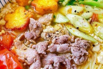 5 món nước cực ngon, vừa dễ làm lại dễ ăn cho cuối tuần nắng nóng không cần nấu cơm
