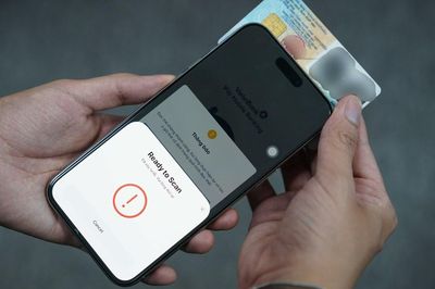 Sản xuất phần mềm 'bẻ' sinh trắc học ngân hàng, 5 đối tượng bị khởi tố