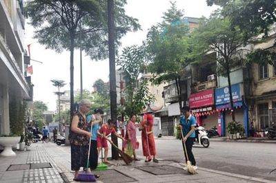 Phường Văn Miếu - Quốc Tử Giám: Đồng loạt ra quân xây dựng môi trường Xanh - Sạch - Đẹp