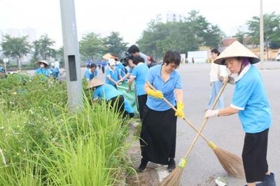 Phường Thanh Liệt ra quân hưởng ứng phong trào bảo vệ môi trường