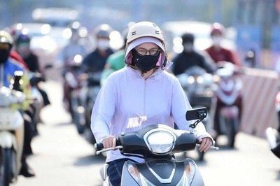 Miền Bắc, miền Trung lại bước vào đợt nắng nóng gay gắt