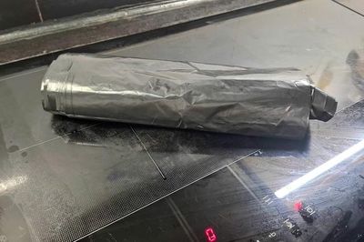 Một cuộn túi nilon khiến cả tầng chung cư Hà Nội mất ngủ lúc rạng sáng