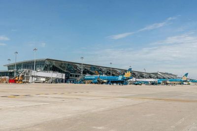 16 chuyến bay tại sân bay Nội Bài bị ảnh hưởng do UAV đột ngột xuất hiện