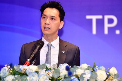 Con cái các 'ông chủ' ngân hàng dần nắm vị trí quan trọng