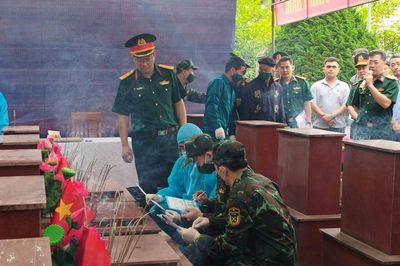 Thực hiện đồng bộ các giải pháp trong tìm kiếm, quy tập và xác định danh tính hài cốt liệt sĩ