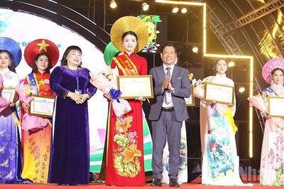 Đồng Tháp: Chung kết 'Duyên dáng miệt vườn'
