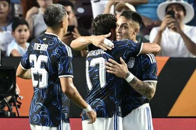 Tuyển Argentina thắng dễ Honduras dù vắng Messi