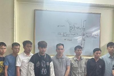 Khởi tố 11 người tham gia đánh bạc trên các trang web EE88, XOSO66, S666
