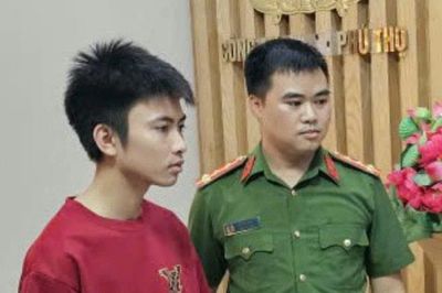 Uống rượu xong điều khiển xe chở ba, lao vào tường gạch, gốc cây khiến bạn tử vong