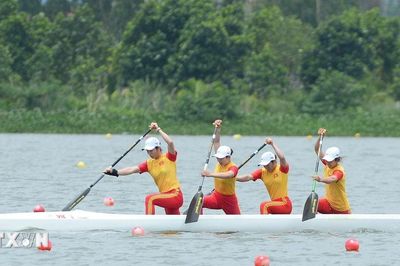 Tay chèo Diệp Thị Hương giành 3 HCV tại Giải vô địch trẻ và U23 canoeing châu Á