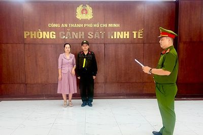 Khởi tố vụ án xâm phạm quyền tác giả liên quan thương hiệu Vải áo dài Đất Lành