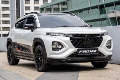 SUV Suzuki động cơ hybrid, ngoại hình hầm hố, giá 855 triệu đồng