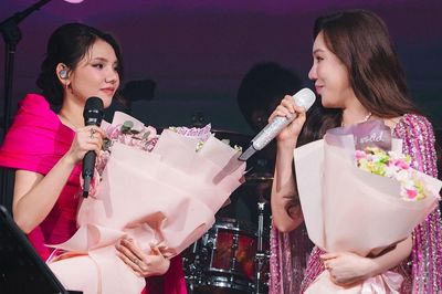 Mạng xã hội 'dậy sóng' vì màn song ca của Hồ Quỳnh Hương và học trò Myra Trần