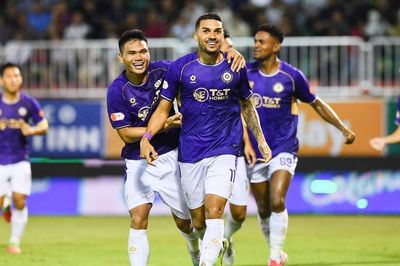 Đỗ Hoàng Hên lên tiếng khi Hà Nội FC rớt top 3