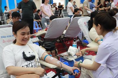 750 đoàn viên, người lao động tham gia hiến máu tình nguyện