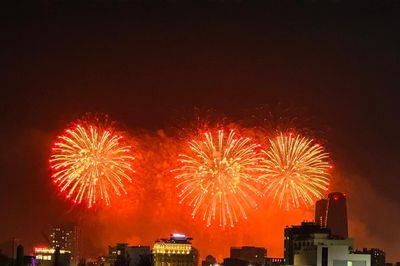 Biển và pháo hoa 'Những chân trời kết nối'
