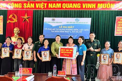Ra mắt tổ phụ nữ tự quản đường biên, cột mốc xã Nà Hỳ