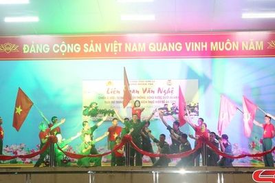 Sôi nổi liên hoan văn nghệ tại Trung đoàn 754