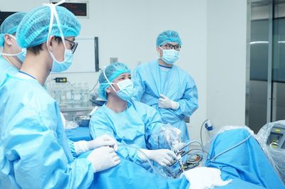 Phẫu thuật ít xâm lấn trong điều trị phì đại tuyến tiền liệt