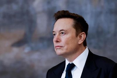 Tỷ phú Elon Musk đứng trước cơ hội trở thành người đầu tiên sở hữu 1.000 tỷ USD