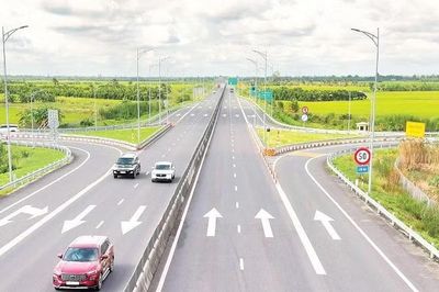 Bộ Xây dựng lấy ý kiến mở rộng cao tốc Bắc - Nam lên 6 làn xe