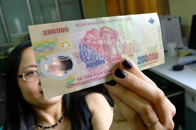Tiền giả lên tầm cao mới: Những nhóm người này hết sức cảnh giác, tránh là đối tượng của kẻ gian