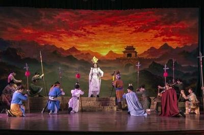 Tái hiện khí phách Hai Bà Trưng qua vở cải lương 'Tiếng trống Mê Linh'